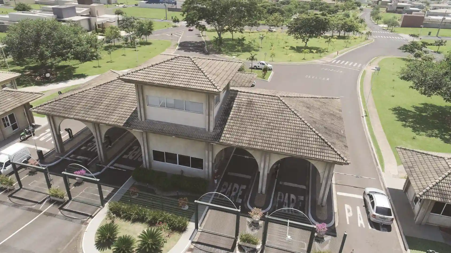 Terreno / Lote / Condomínio  à venda, 480m² — foto 11 de 13