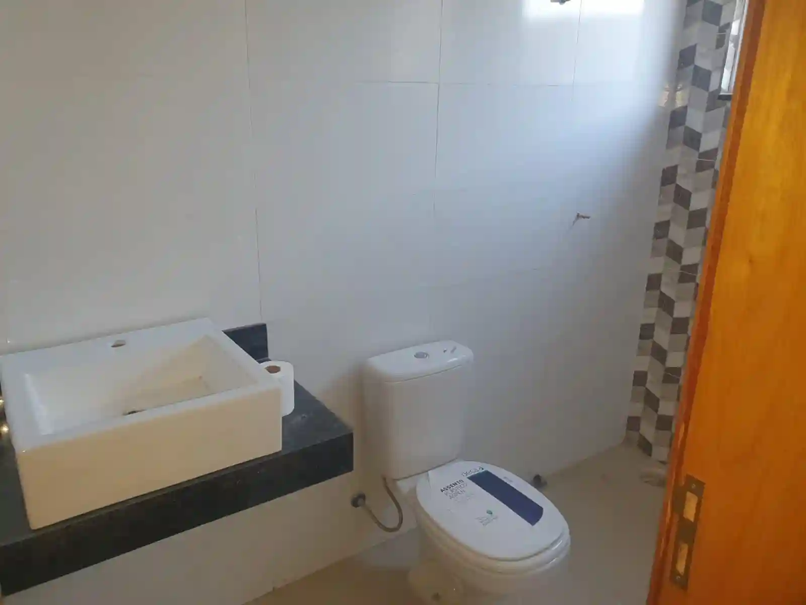 Casa com 2 quartos à venda, 75m² — foto 5 de 8