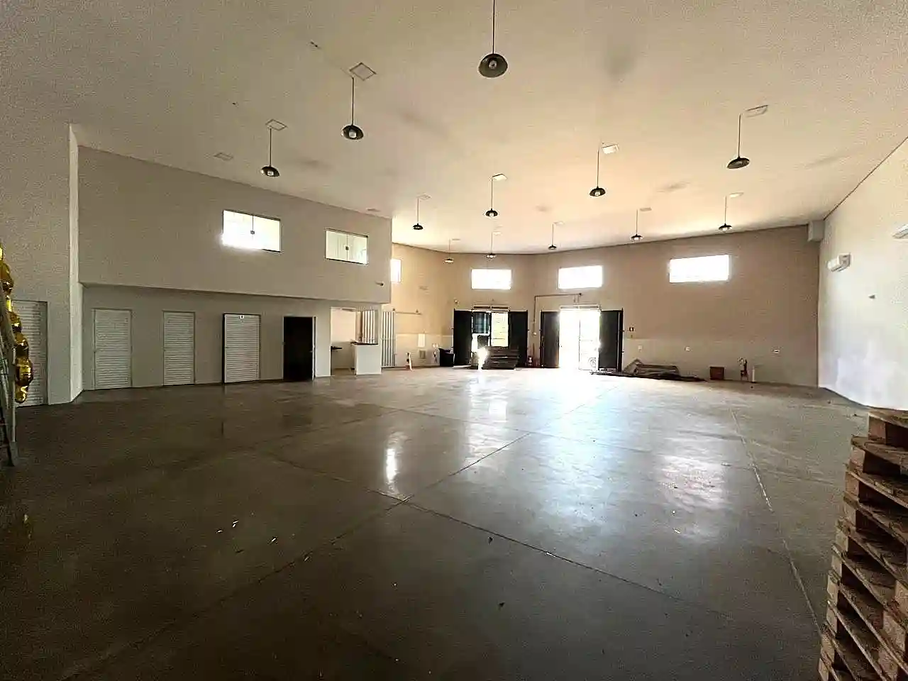 Loja / Salão / Ponto Comercial  para aluguel, 360m² — foto 6 de 14