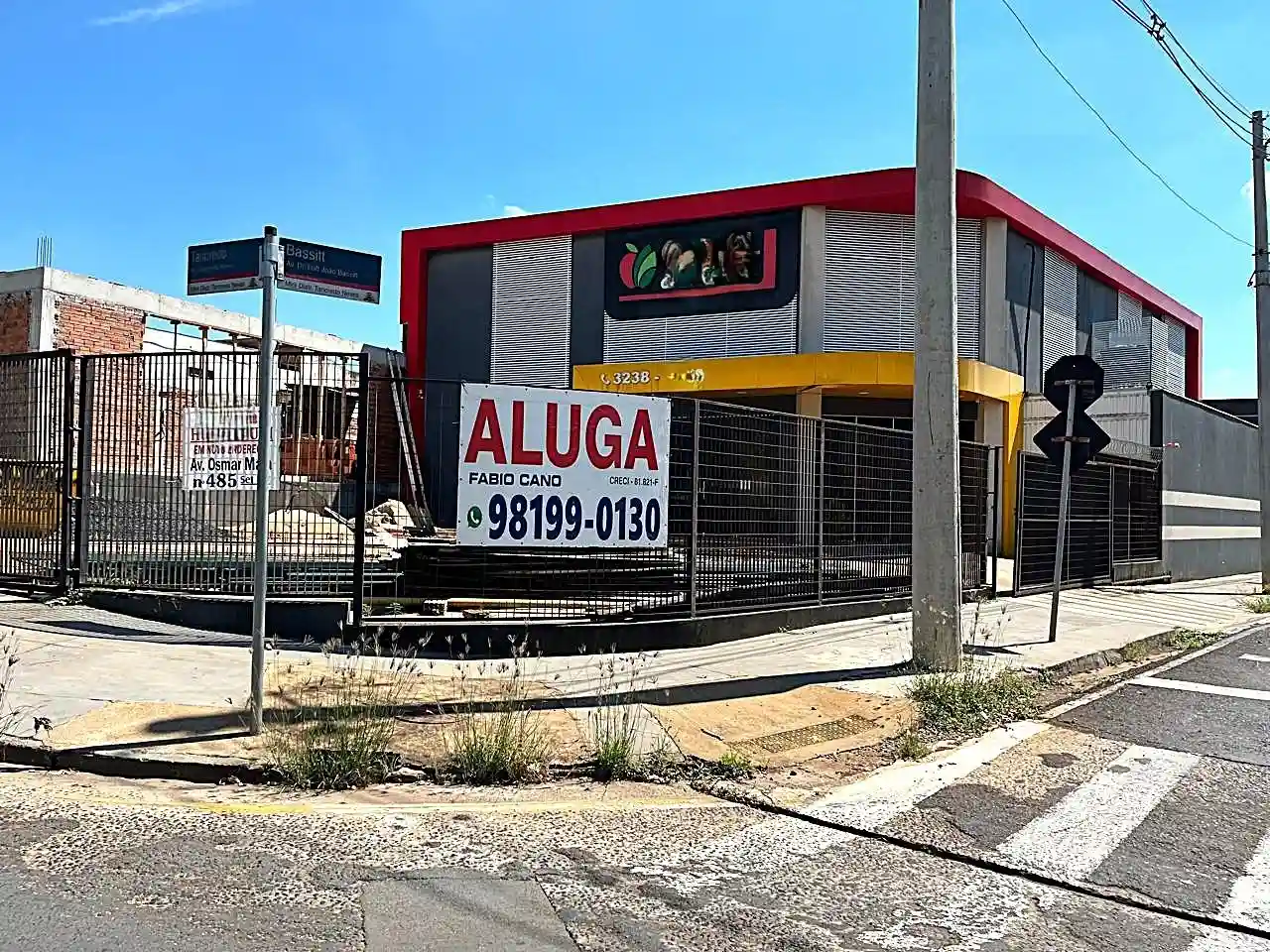 Loja / Salão / Ponto Comercial  para aluguel, 360m² — foto 2 de 14