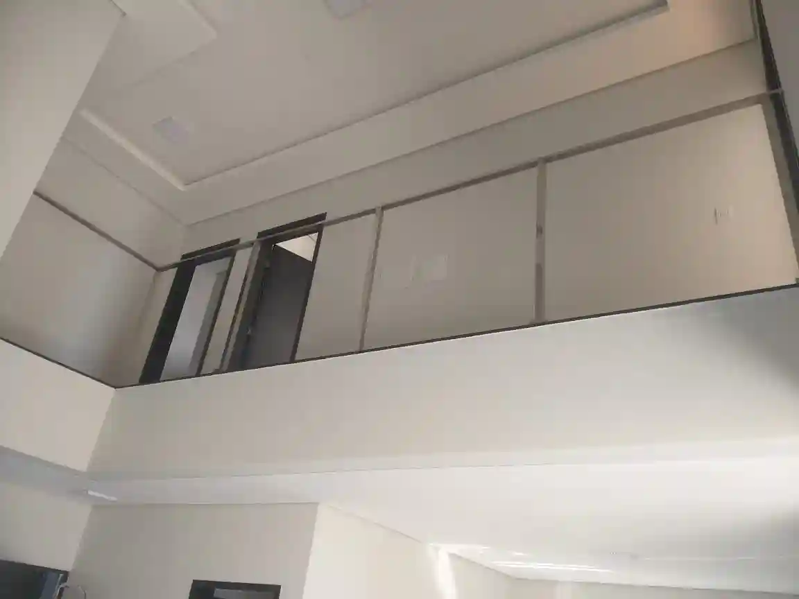 Casa de Condomínio com 3 quartos à venda, 200m² — foto 3 de 14