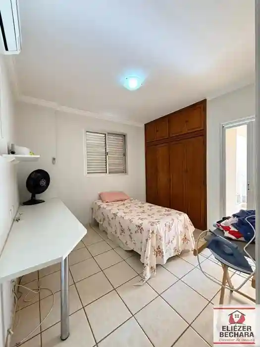 Apartamento com 3 quartos à venda, 140m² — foto 23 de 28