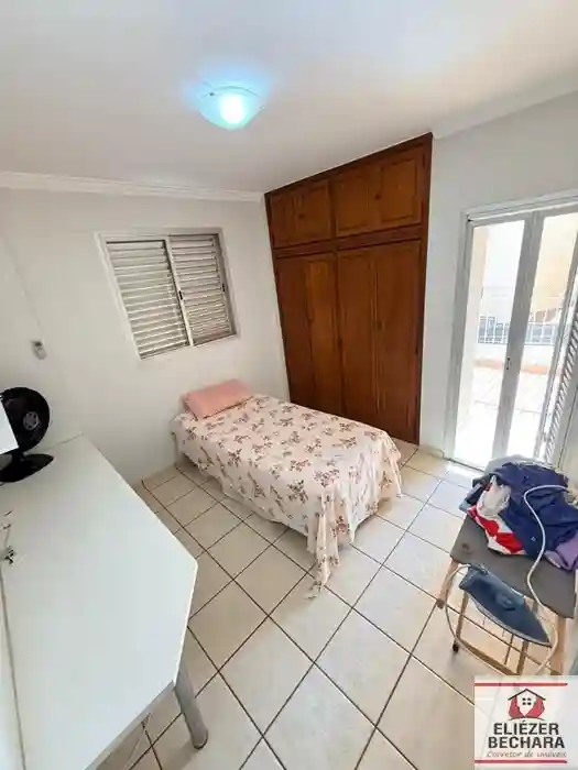Apartamento com 3 quartos à venda, 140m² — foto 10 de 28