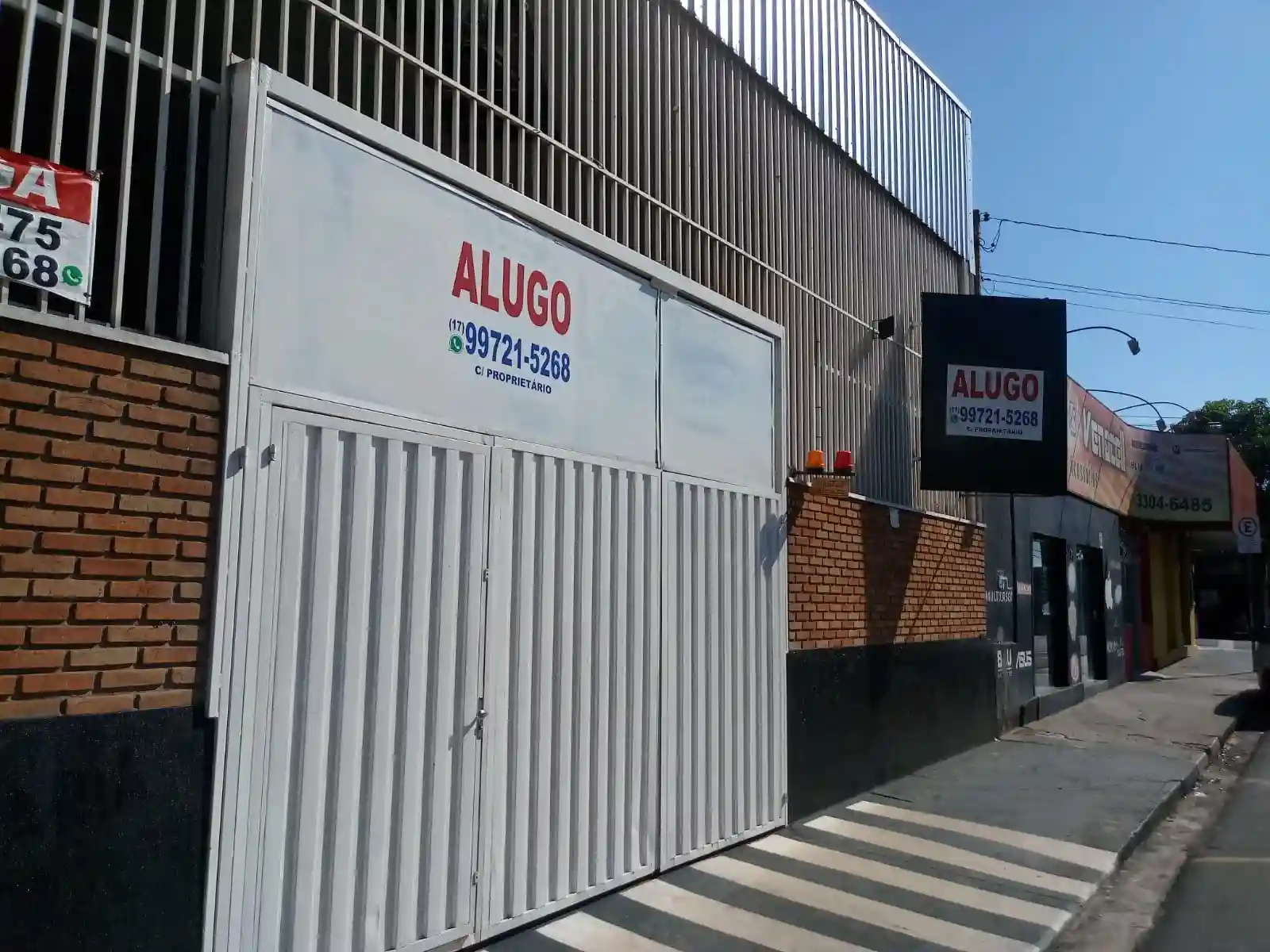 Loja / Salão / Ponto Comercial  para aluguel, 350m² — foto 2 de 44