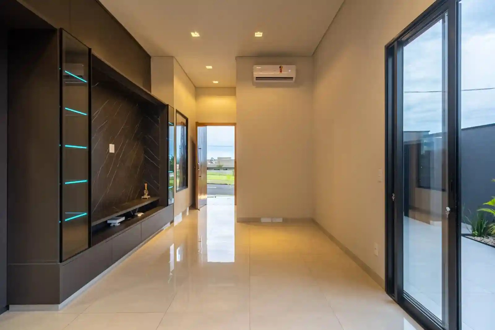 Casa de Condomínio com 3 quartos à venda, 163m² — foto 15 de 25