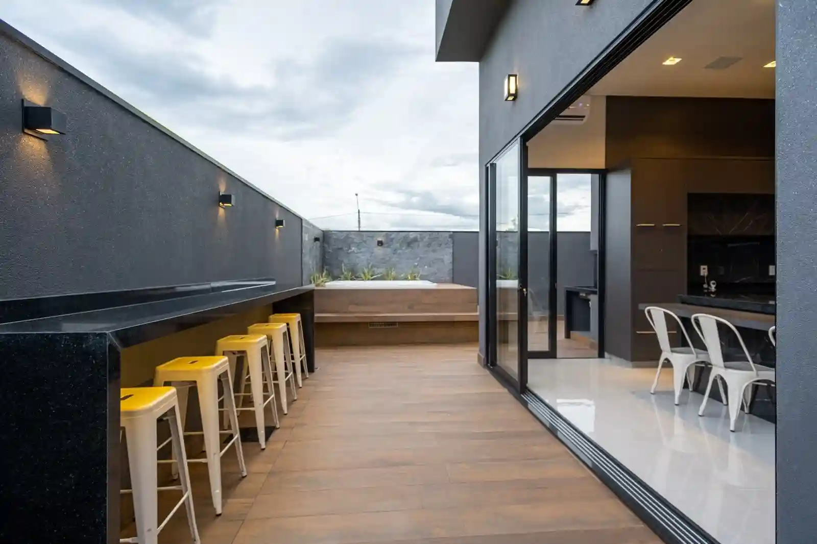 Casa de Condomínio com 3 quartos à venda, 163m² — foto 16 de 25