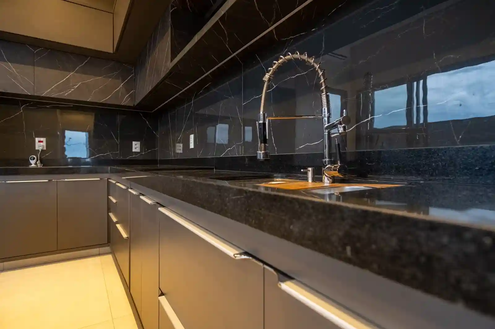 Casa de Condomínio com 3 quartos à venda, 163m² — foto 9 de 25