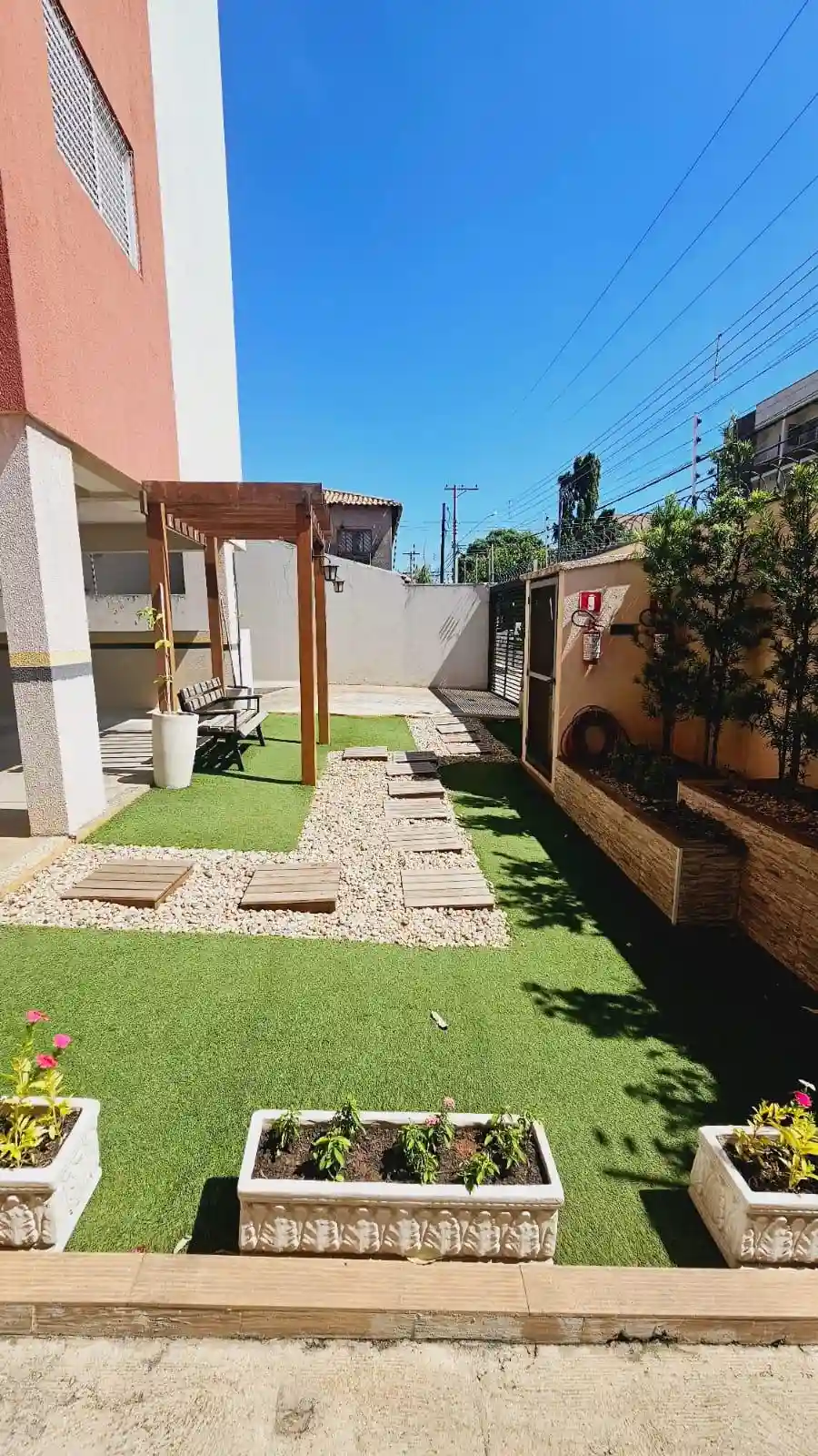 Apartamento com 3 quartos à venda, 70m² — foto 3 de 17