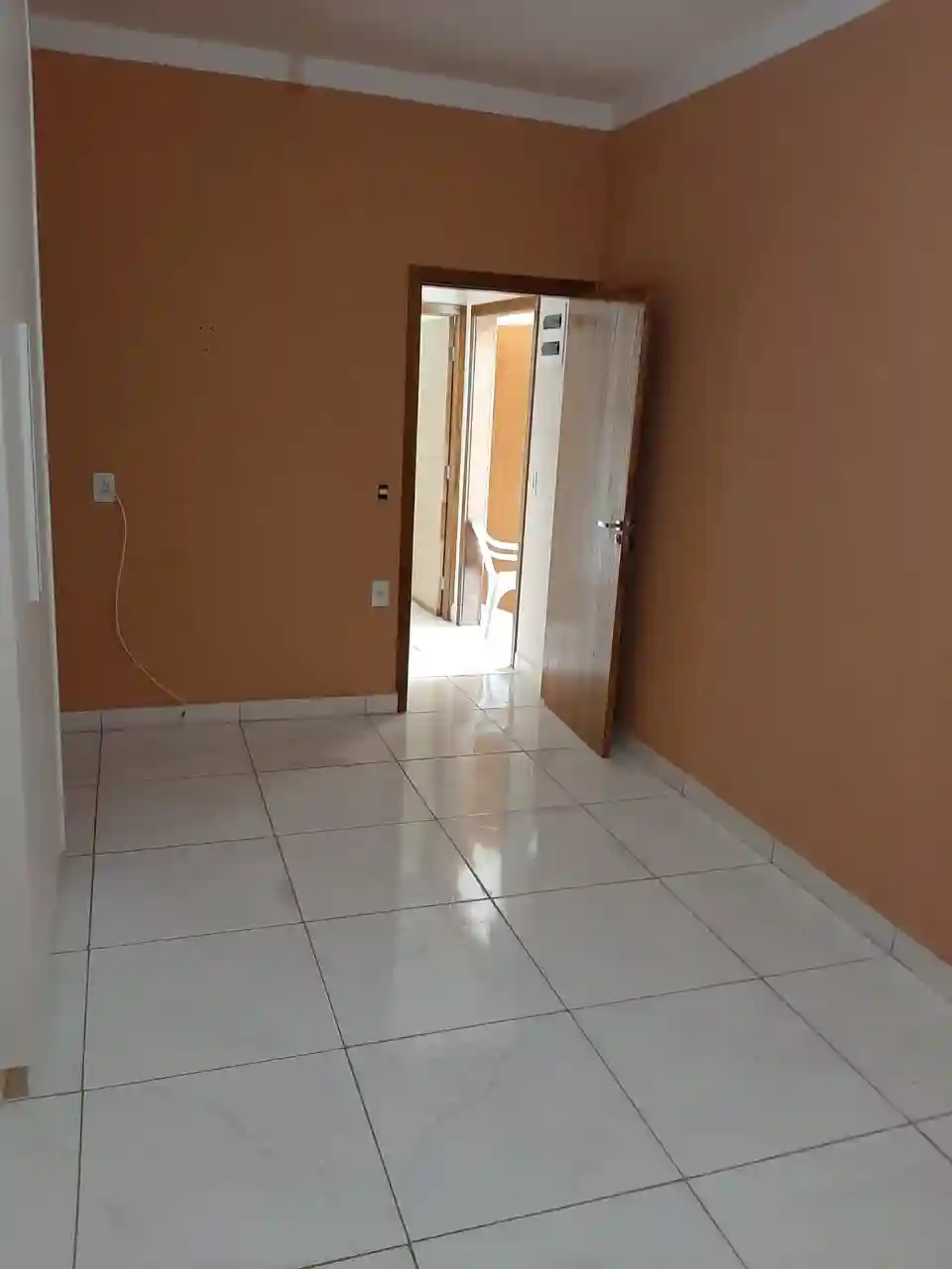 Casa com 2 quartos à venda, 250m² — foto 3 de 17
