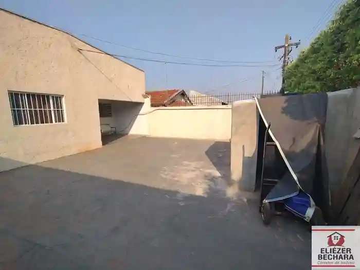 Casa com 2 quartos à venda, 110m² — foto 2 de 17