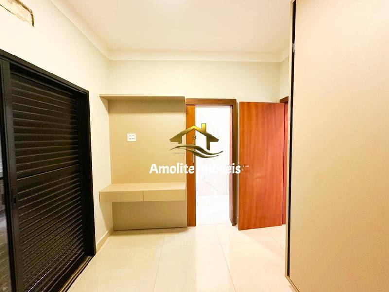 Casa de Condomínio com 3 quartos à venda, 250m² — foto 8 de 20