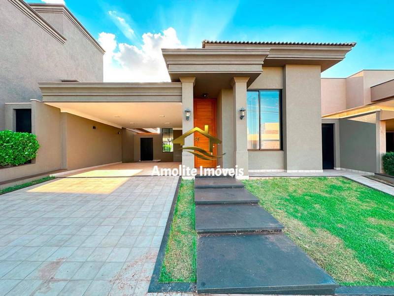 Casa de Condomínio com 3 quartos à venda, 250m² — foto 2 de 20