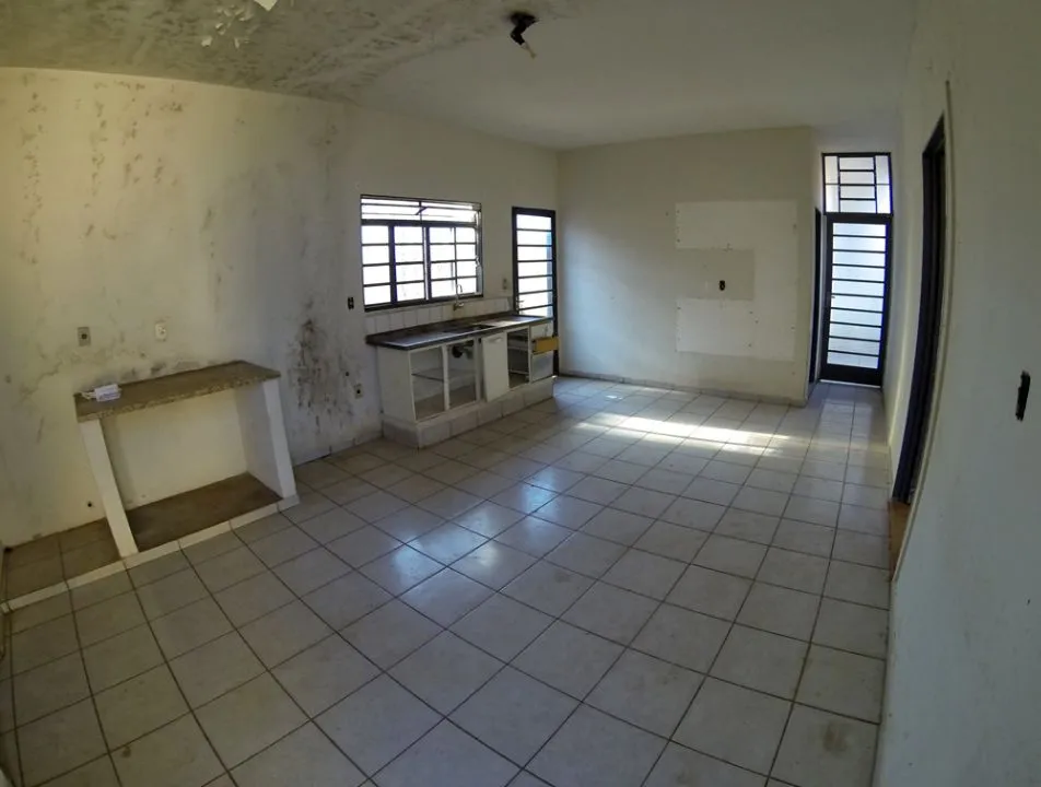 Casa à venda — foto 2 de 9