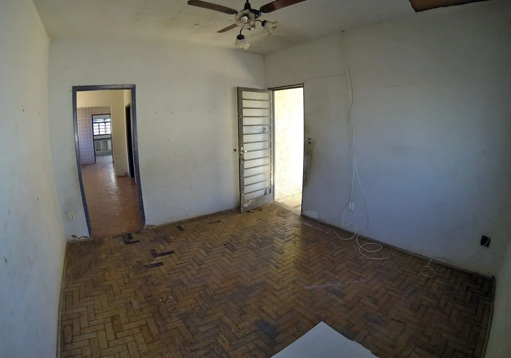 Casa à venda — foto 8 de 9