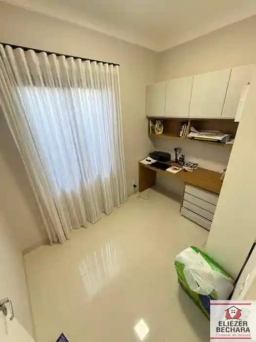 Casa de Condomínio com 3 quartos à venda, 207m² — foto 4 de 27