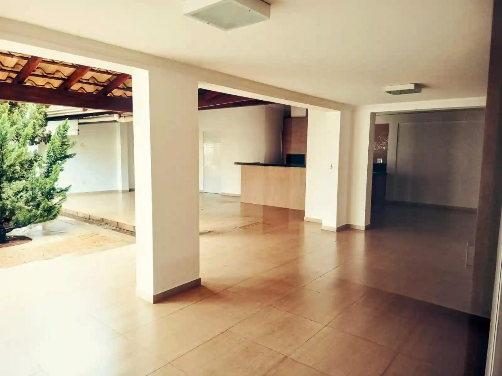 Imóvel Comercial com 10 quartos para aluguel, 762m² — foto 13 de 16