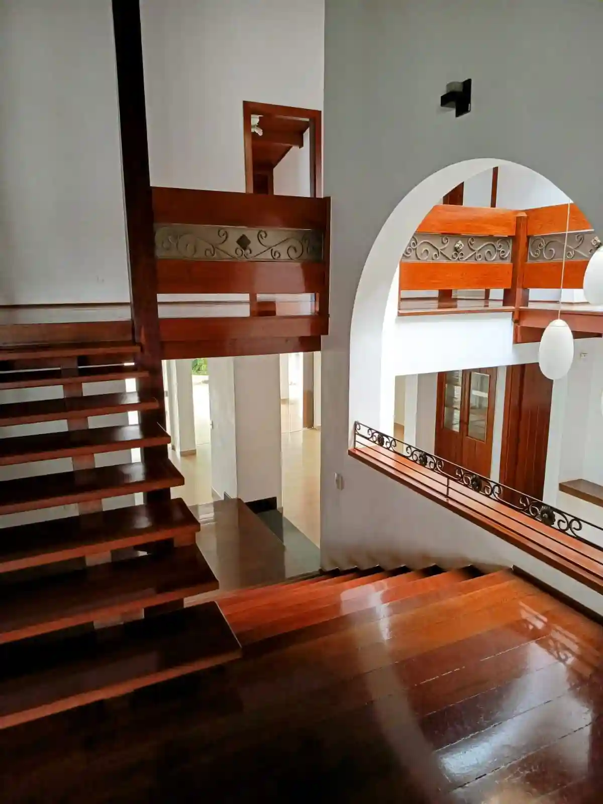 Imóvel Comercial com 10 quartos para aluguel, 762m² — foto 2 de 16