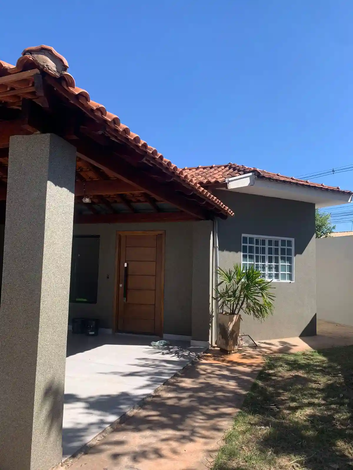Casa com 2 quartos à venda, 299m² — foto 2 de 3