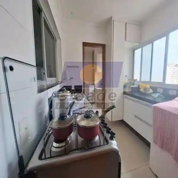Apartamento com 3 quartos à venda, 184m² — foto 17 de 29