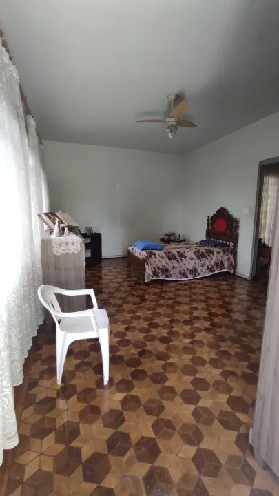 Casa com 3 quartos à venda, 484m² — foto 8 de 8