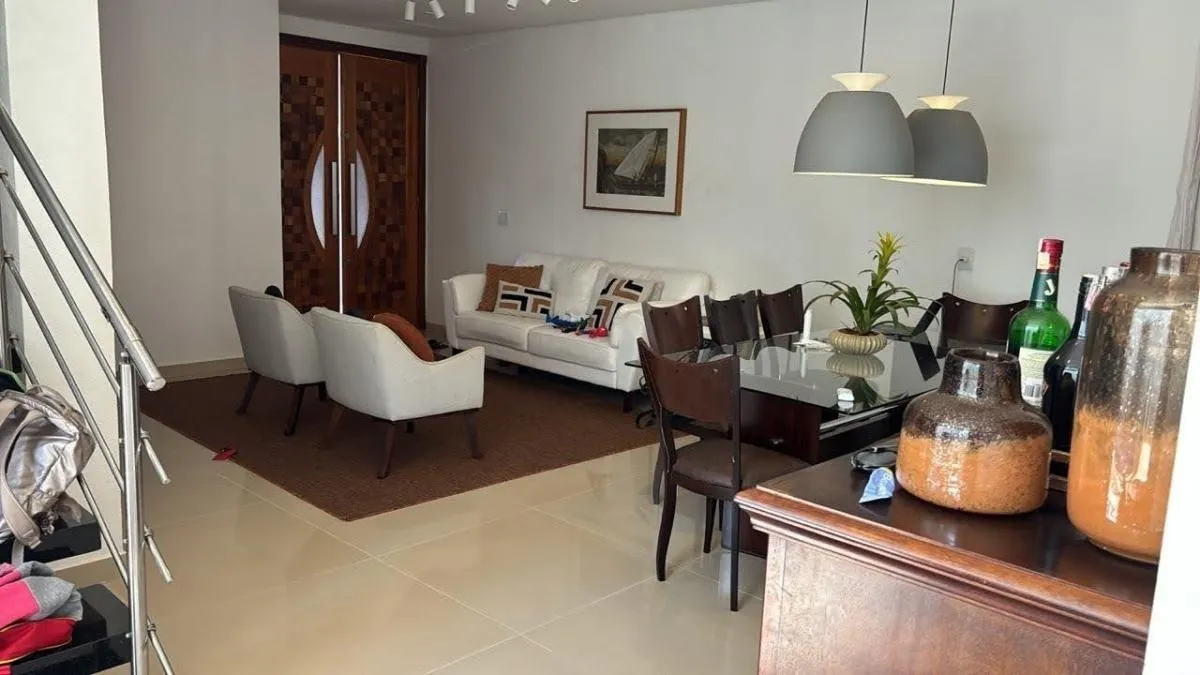 Casa de Condomínio com 3 quartos à venda, 293m² — foto 4 de 21