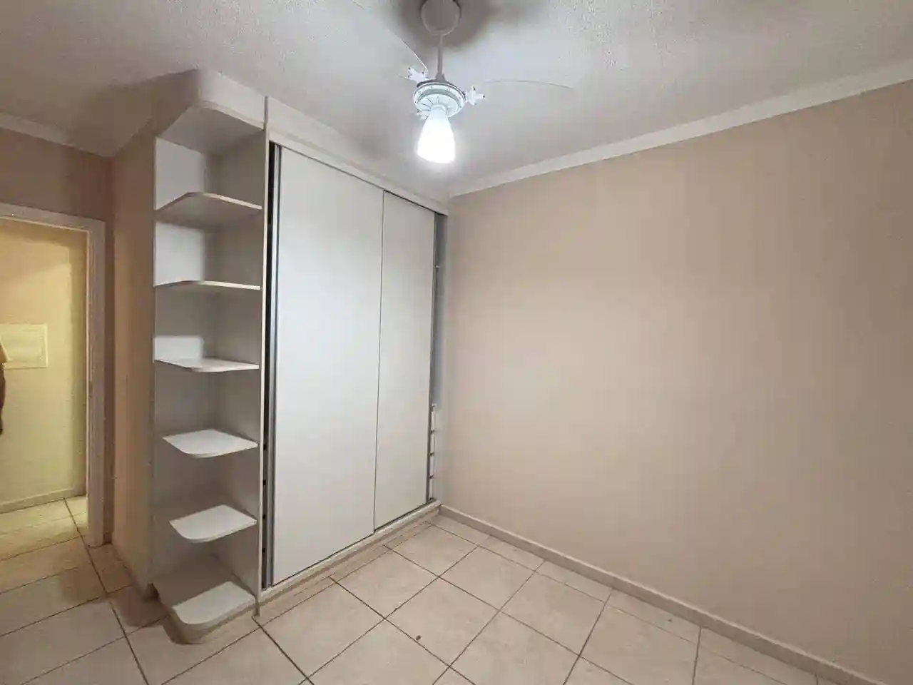 Casa de Condomínio com 3 quartos à venda, 150m² — foto 23 de 55