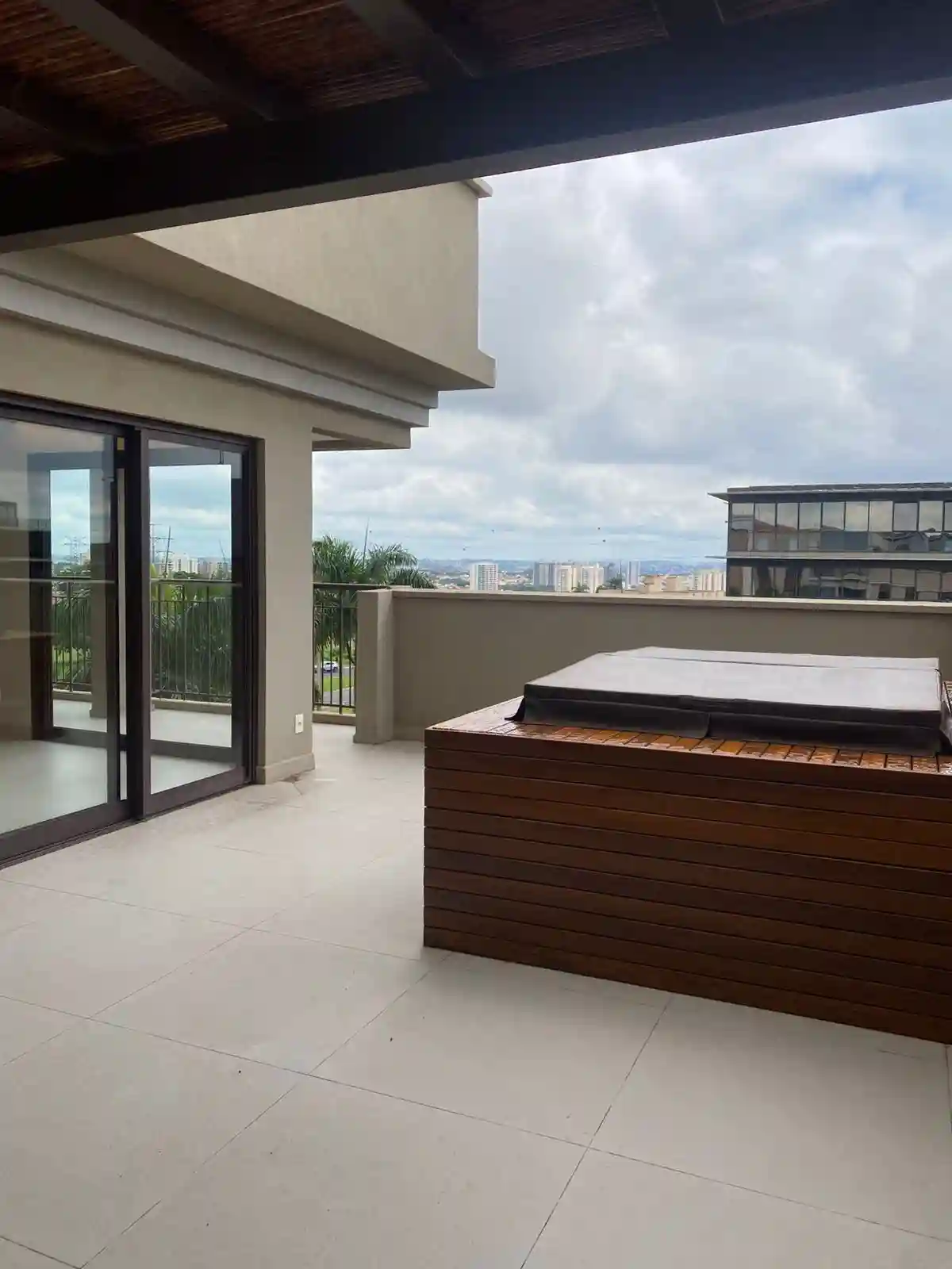 Apartamento com 2 quartos à venda, 113m² — foto 17 de 18