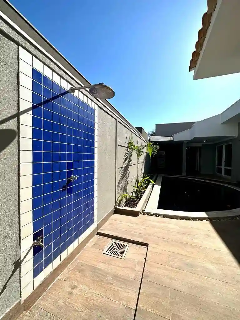 Casa de Condomínio com 3 quartos para aluguel, 320m² — foto 15 de 27