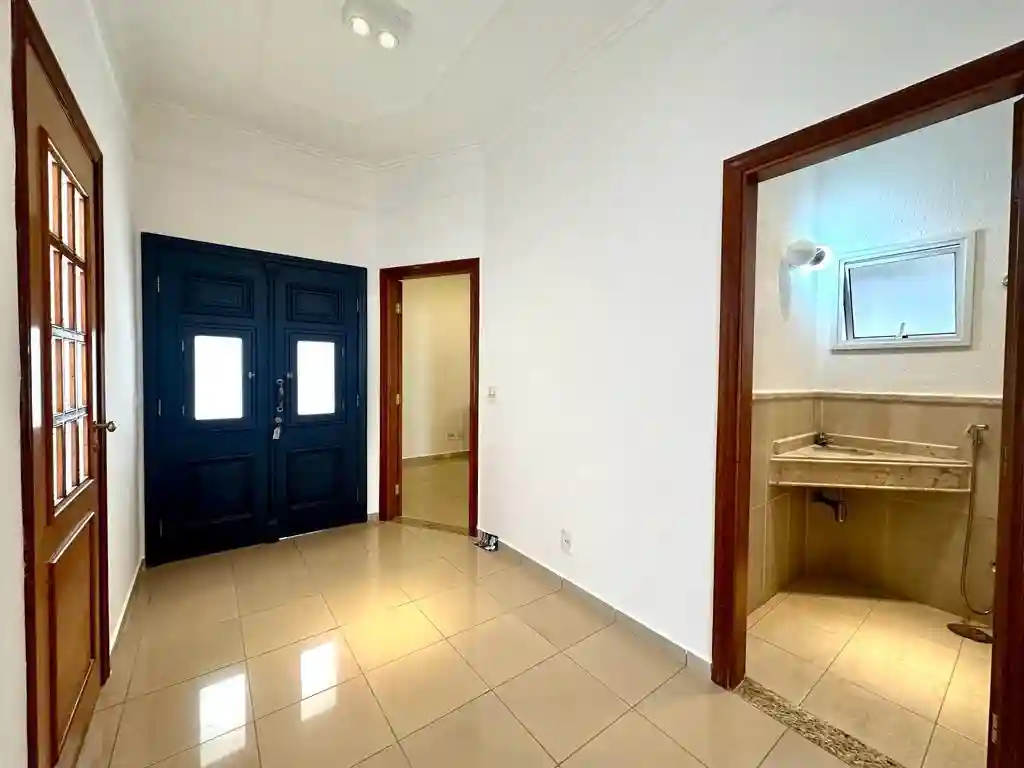 Casa de Condomínio com 3 quartos para aluguel, 320m² — foto 6 de 27