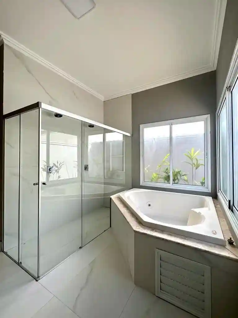 Casa de Condomínio com 3 quartos para aluguel, 320m² — foto 19 de 27