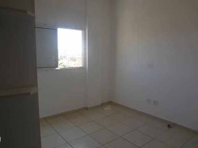 Apartamento com 2 quartos à venda, 74m² — foto 11 de 23