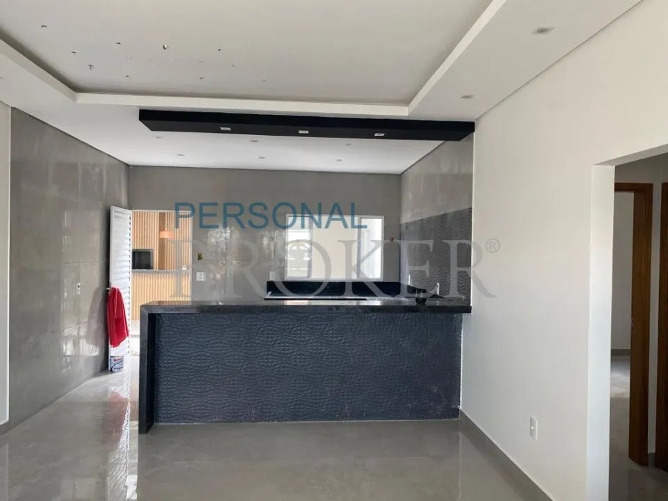 Casa com 2 quartos à venda, 200m² — foto 3 de 5