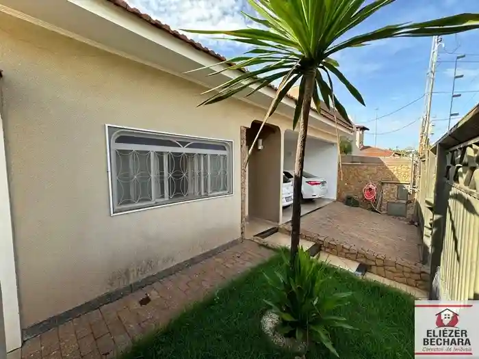 Casa com 3 quartos à venda, 204m² — foto 4 de 21