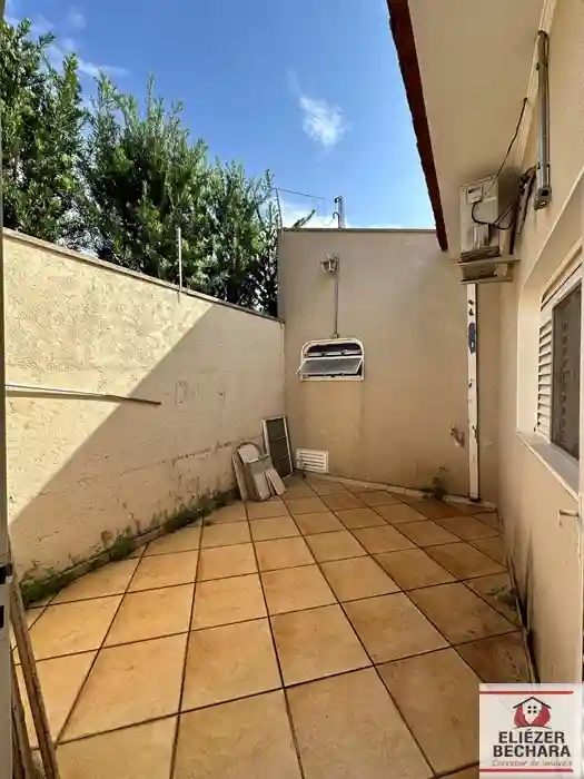 Casa com 3 quartos à venda, 204m² — foto 5 de 21