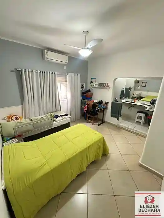 Casa com 3 quartos à venda, 204m² — foto 12 de 21