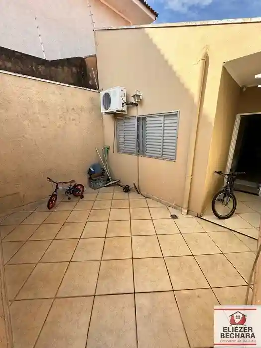 Casa com 3 quartos à venda, 204m² — foto 21 de 21