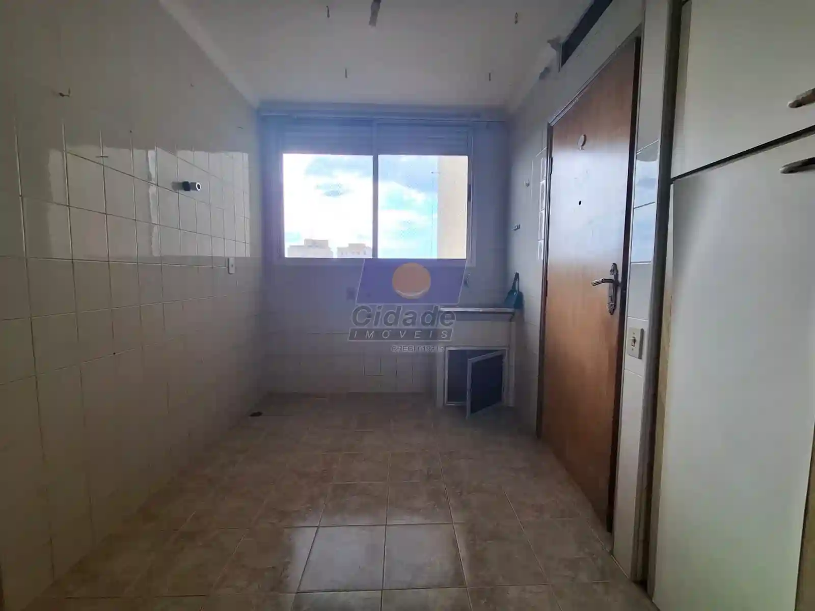 Apartamento com 3 quartos à venda, 140m² — foto 13 de 13