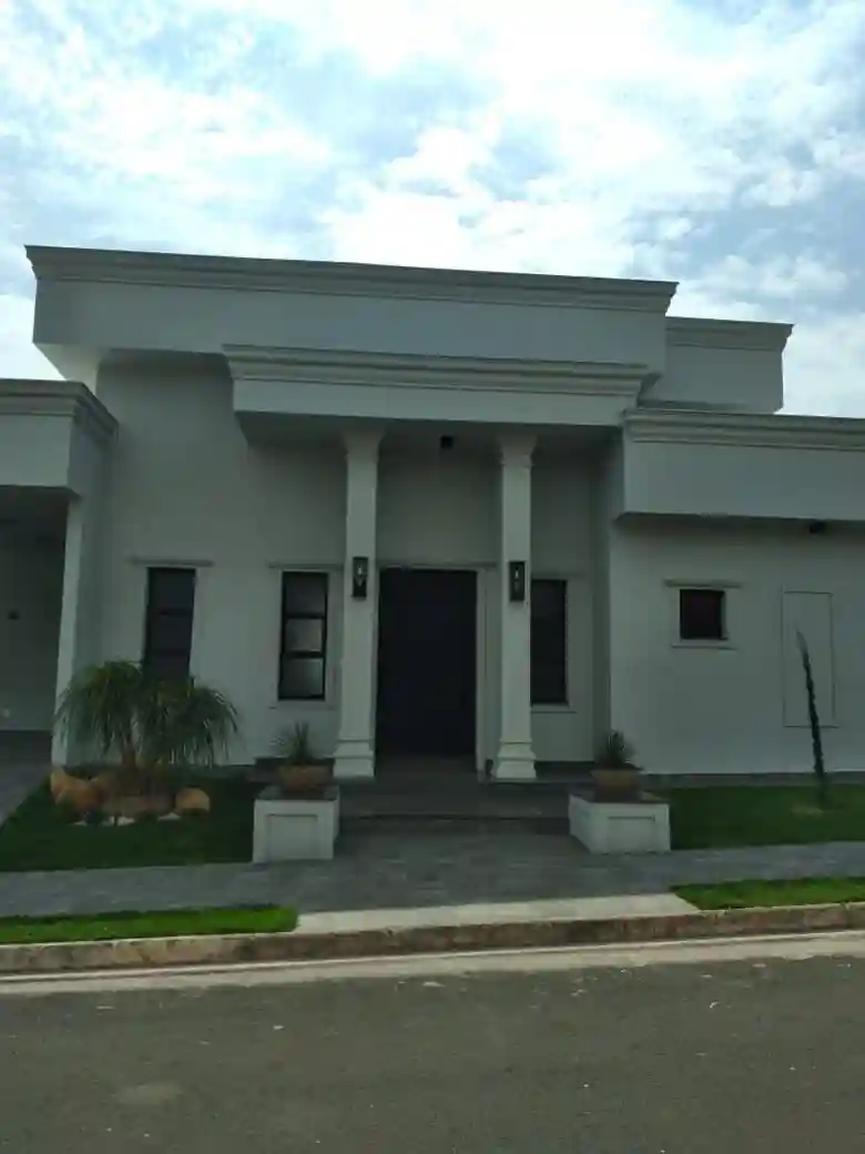 Casa de Condomínio  à venda, 267m² — foto 1 de 23