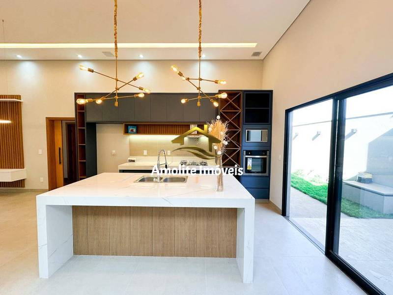 Casa de Condomínio com 3 quartos à venda, 230m² — foto 17 de 22