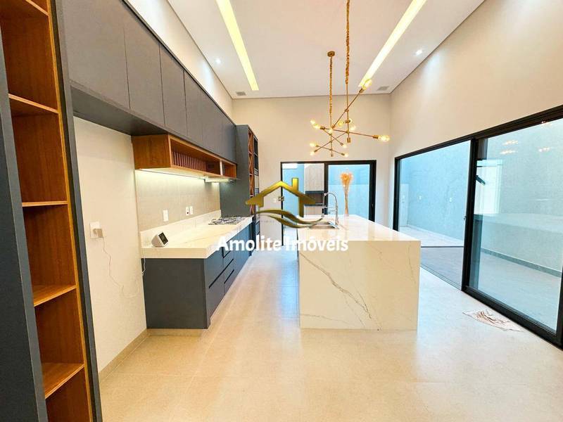 Casa de Condomínio com 3 quartos à venda, 230m² — foto 15 de 22