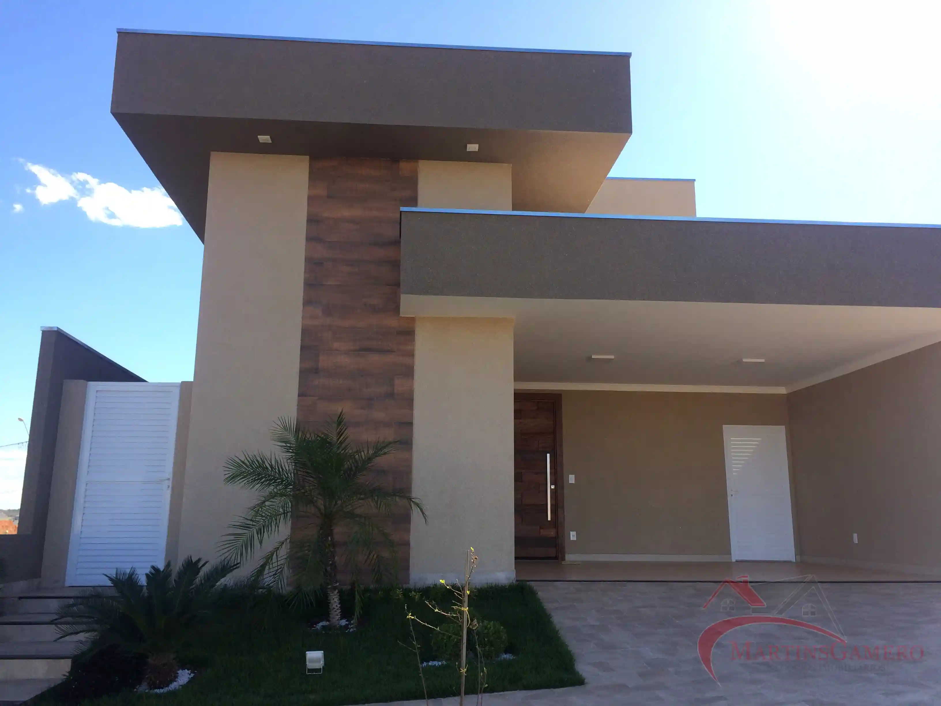 Casa à venda — foto 3 de 15