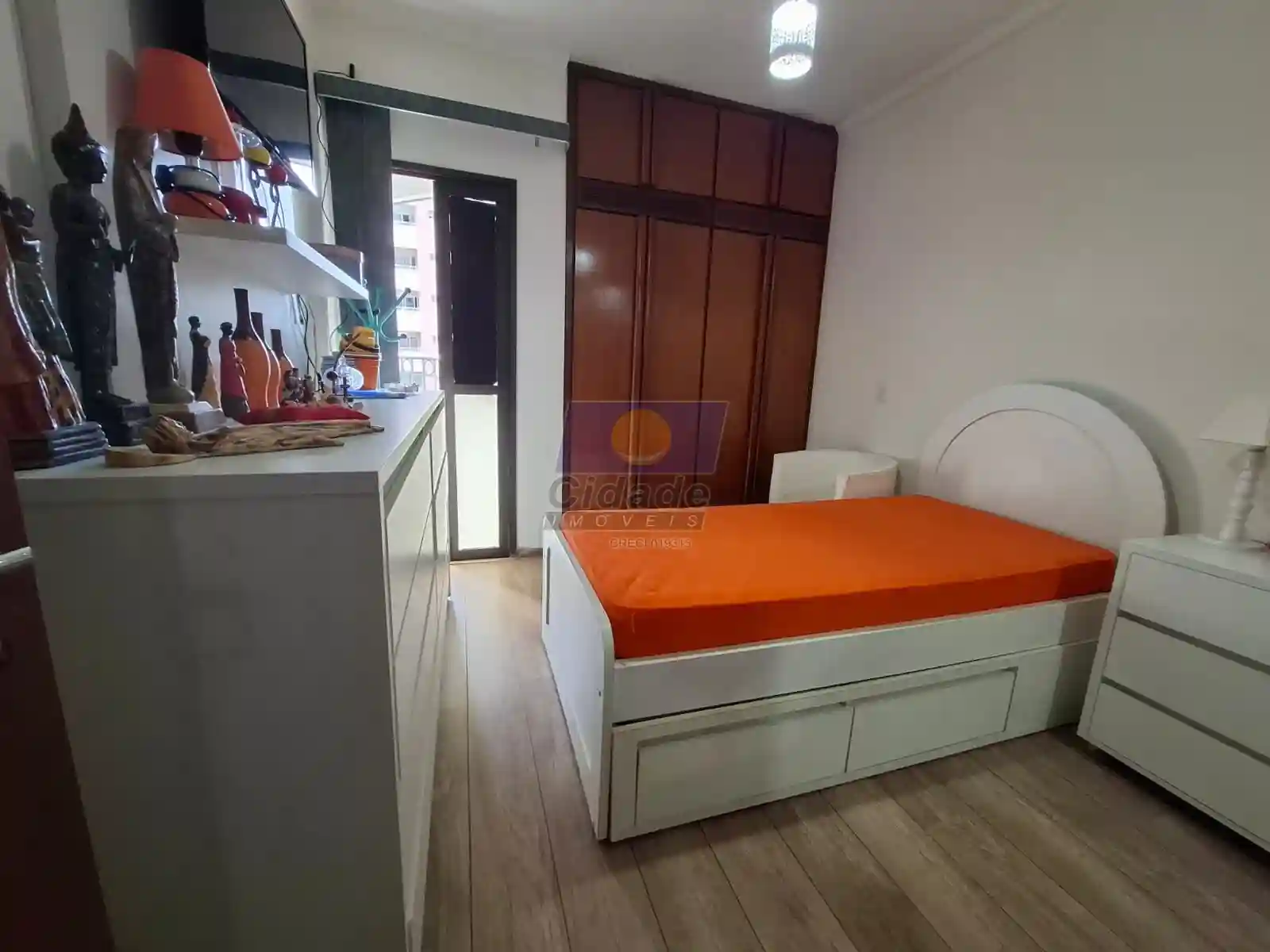 Apartamento com 2 quartos à venda, 76m² — foto 5 de 17