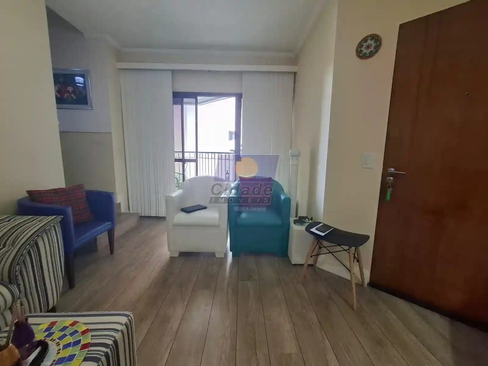 Apartamento com 2 quartos à venda, 76m² — foto 2 de 17