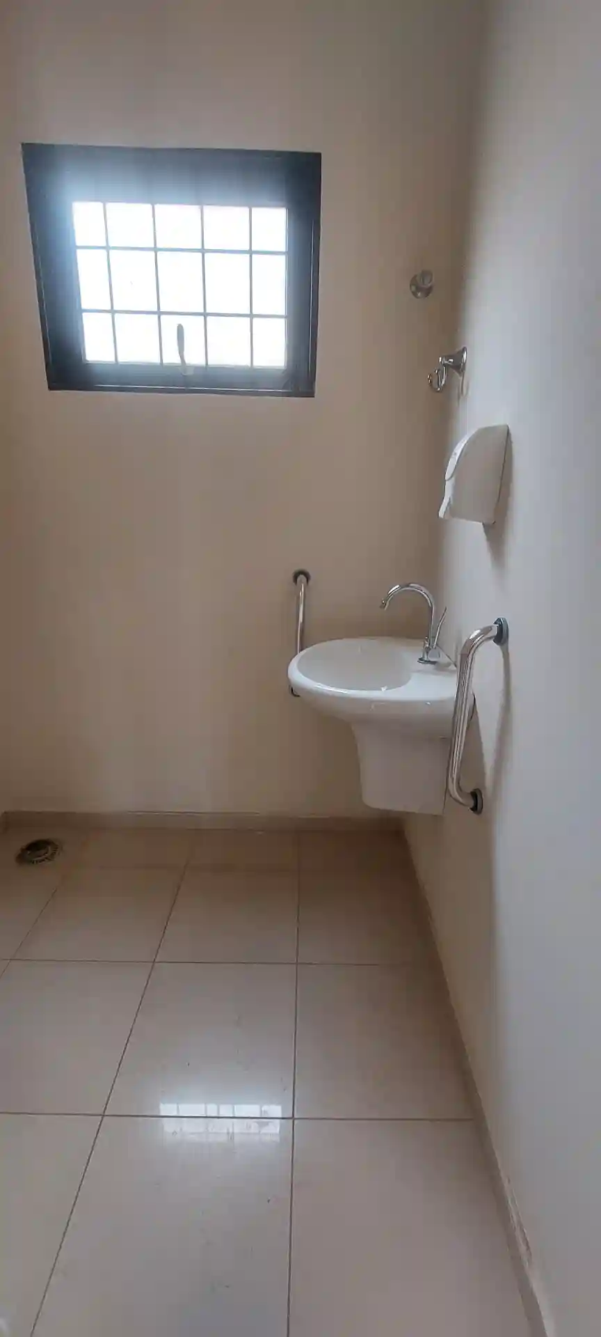 Loja / Salão / Ponto Comercial  para aluguel, 130m² — foto 6 de 13