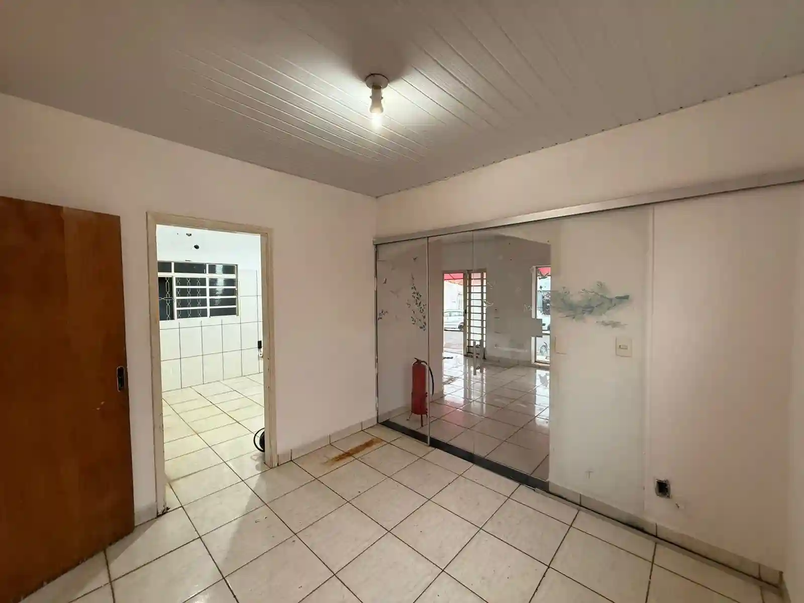 Casa Comercial  à venda, 200m² — foto 8 de 12