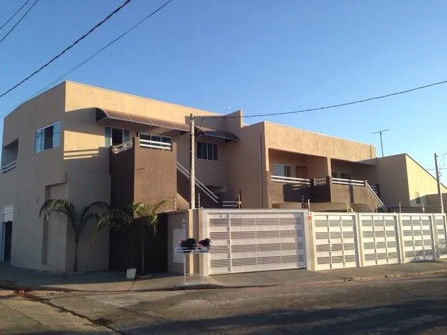 Prédio com 4 quartos à venda, 350m² — foto 1 de 3