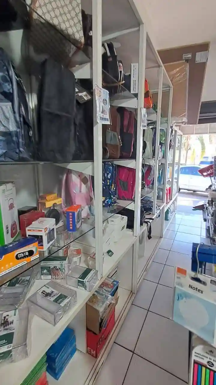Loja / Salão / Ponto Comercial  à venda, 90m² — foto 2 de 14