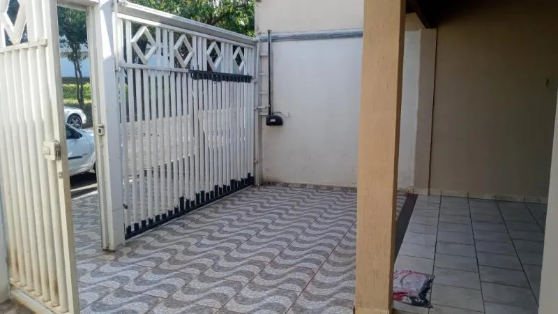 Casa à venda — foto 3 de 7