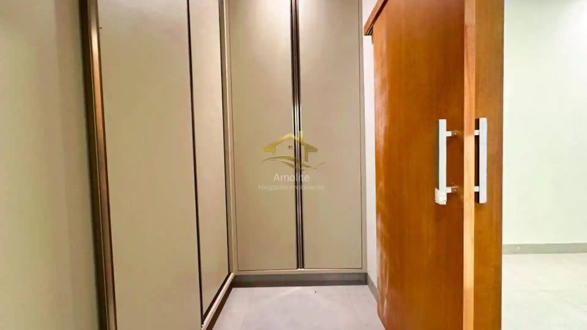 Casa de Condomínio com 4 quartos à venda, 200m² — foto 20 de 22