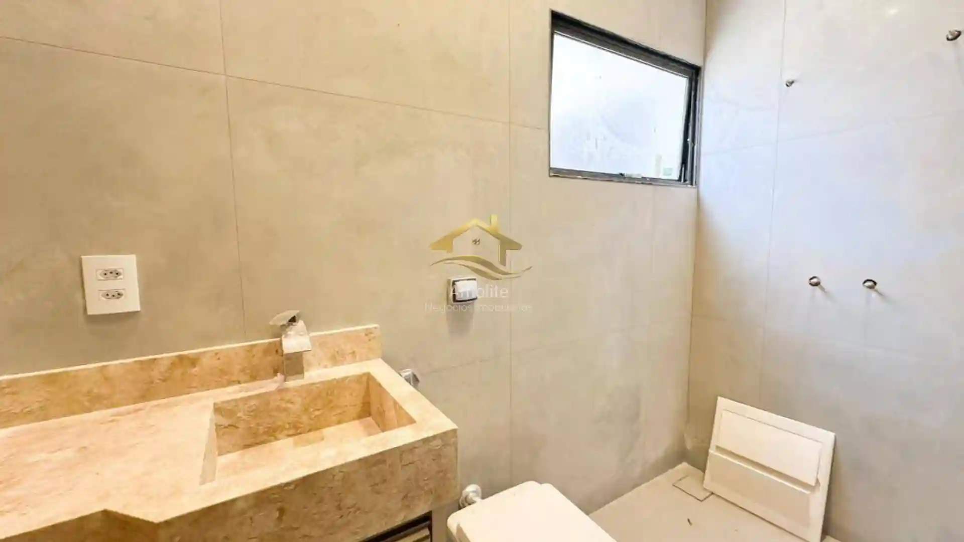 Casa de Condomínio com 4 quartos à venda, 200m² — foto 17 de 22